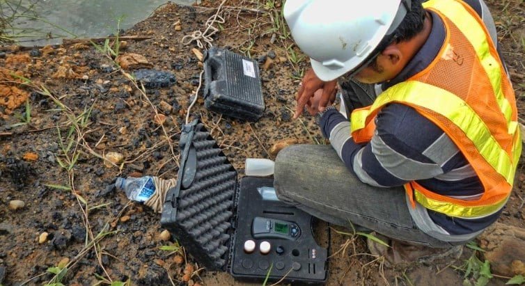 Alat Pengukur pH Air dan Tanah Untuk Uji Kualitas Lingkungan