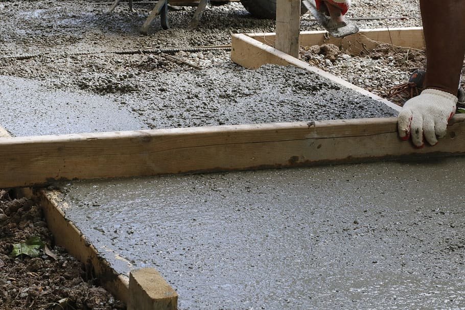 Mengatasi Variabilitas dalam Campuran Beton dengan Pengujian Berkala