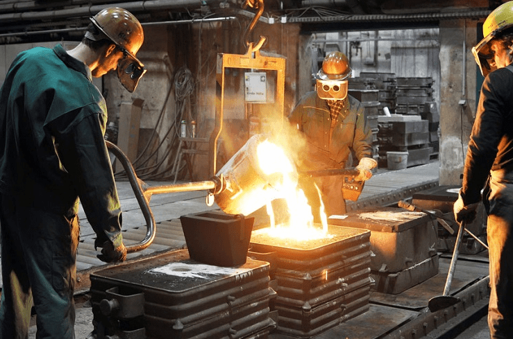 Meningkatkan Daya Saing Melalui Penerapan Coating Thickness Meter dalam Proses Produksi Logam