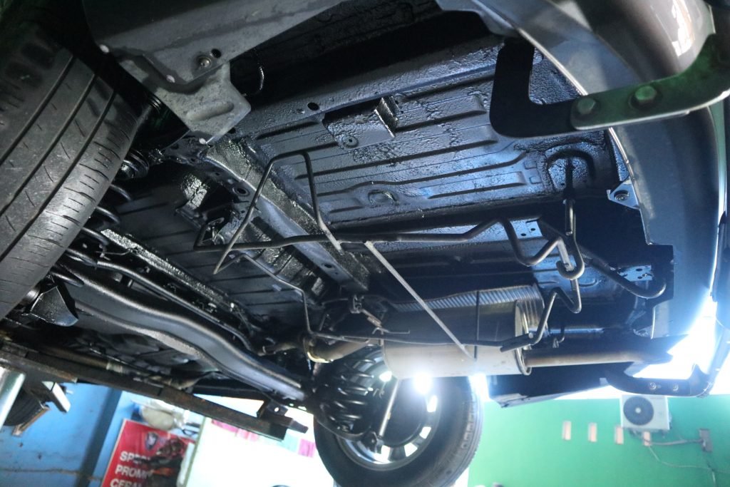 Peran Thickness Meter dalam Mengukur Ketebalan Pelapisan Anti-Karat pada Kendaraan